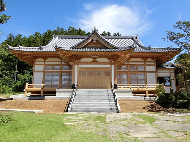 観音寺様　新本堂全景