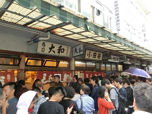 築地市場・場内の食堂街