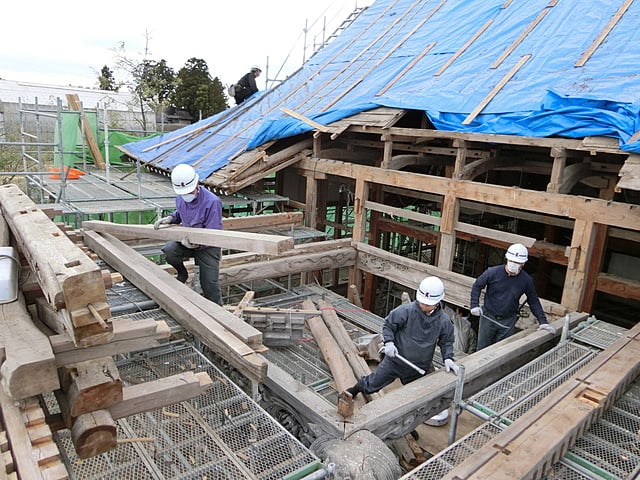 玄松院様　向拝（こうはい）部分解体工事状況（宮城県美里町）