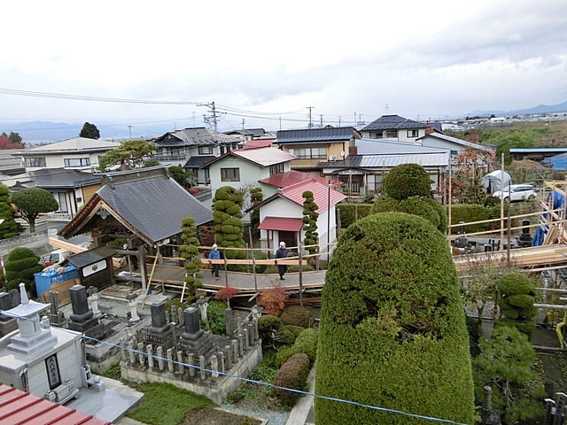 東根市の本源寺様　木工事状況