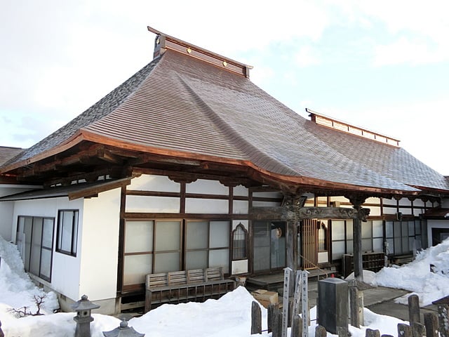 東根市の本源寺様　完成状況