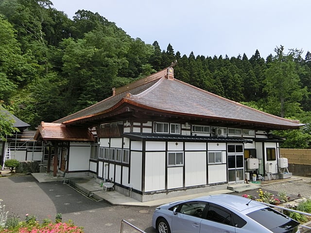 庫裡屋根完成状況